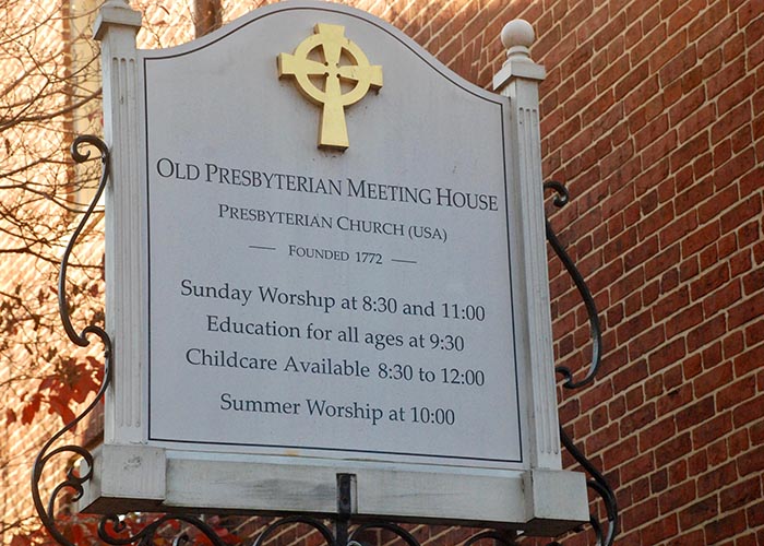 Old-Presbyterian-Meeting-House-a